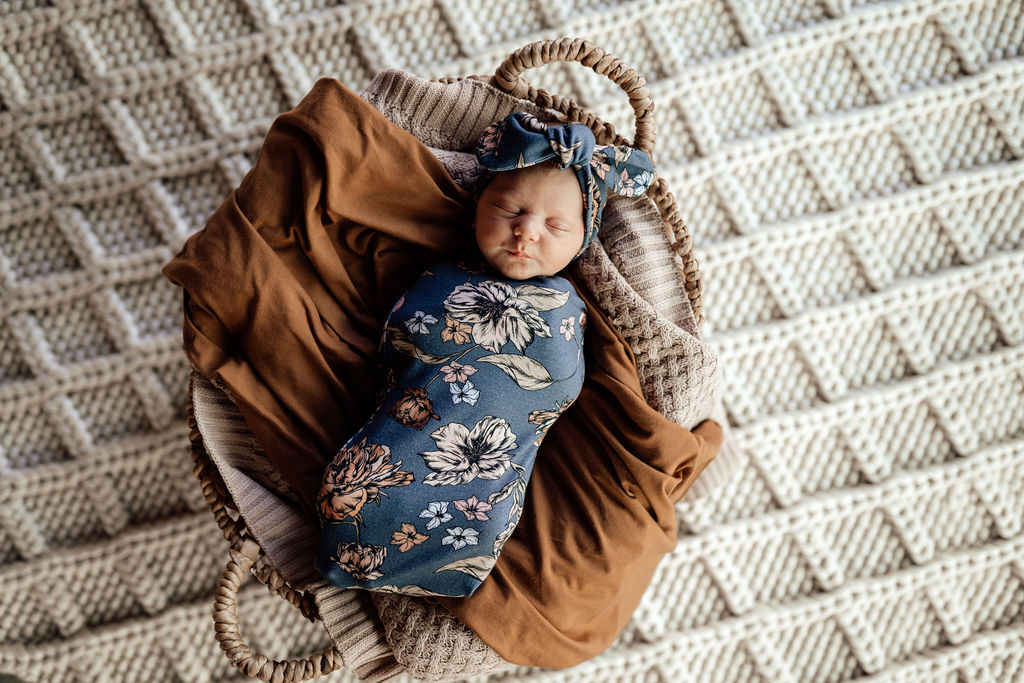 Snuggle Swaddle & Topknot Set - Belle